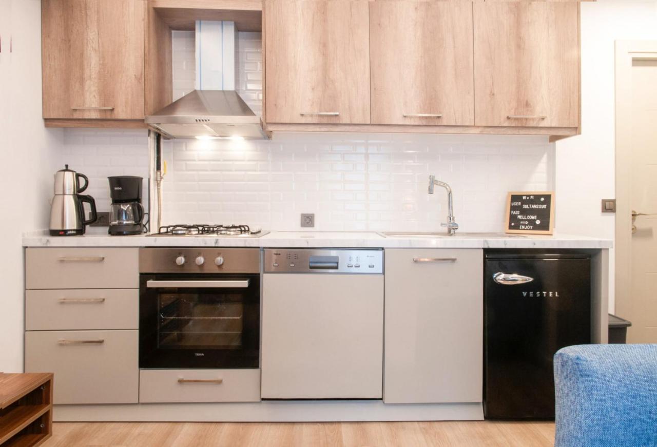 Апартаменты Delightful Flat 500 M To Uskudar Ferry Station Стамбул Экстерьер фото